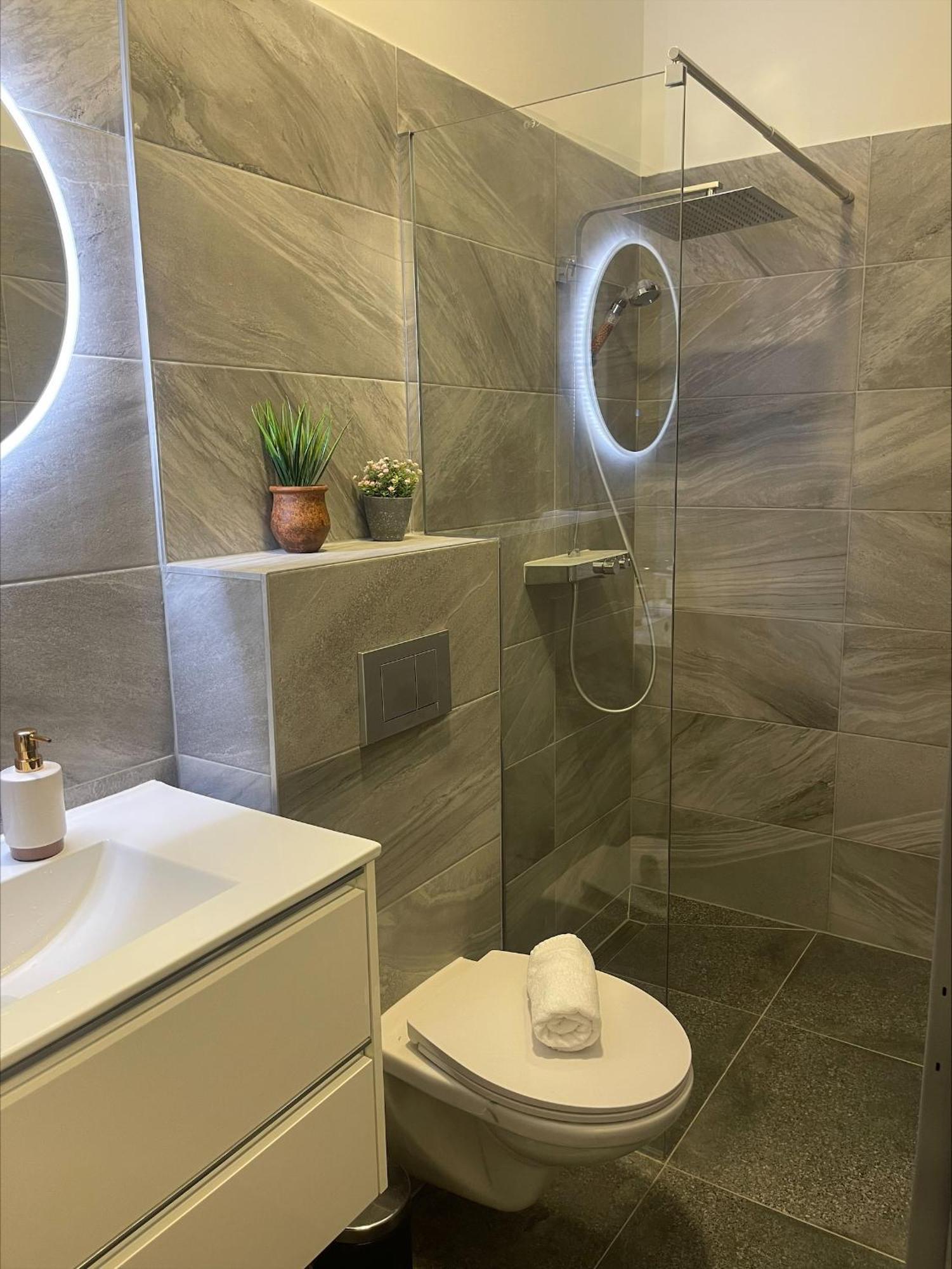Apartment Comfy By Naschmarkt Wien